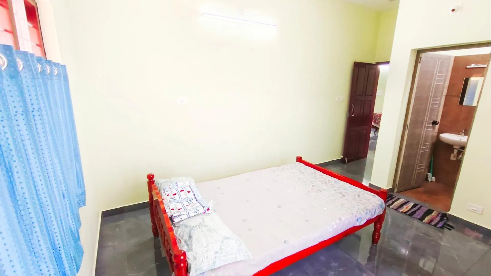 Fully Furnished Noor Mahal Studio Apartments Thiruvananthapuram Inde