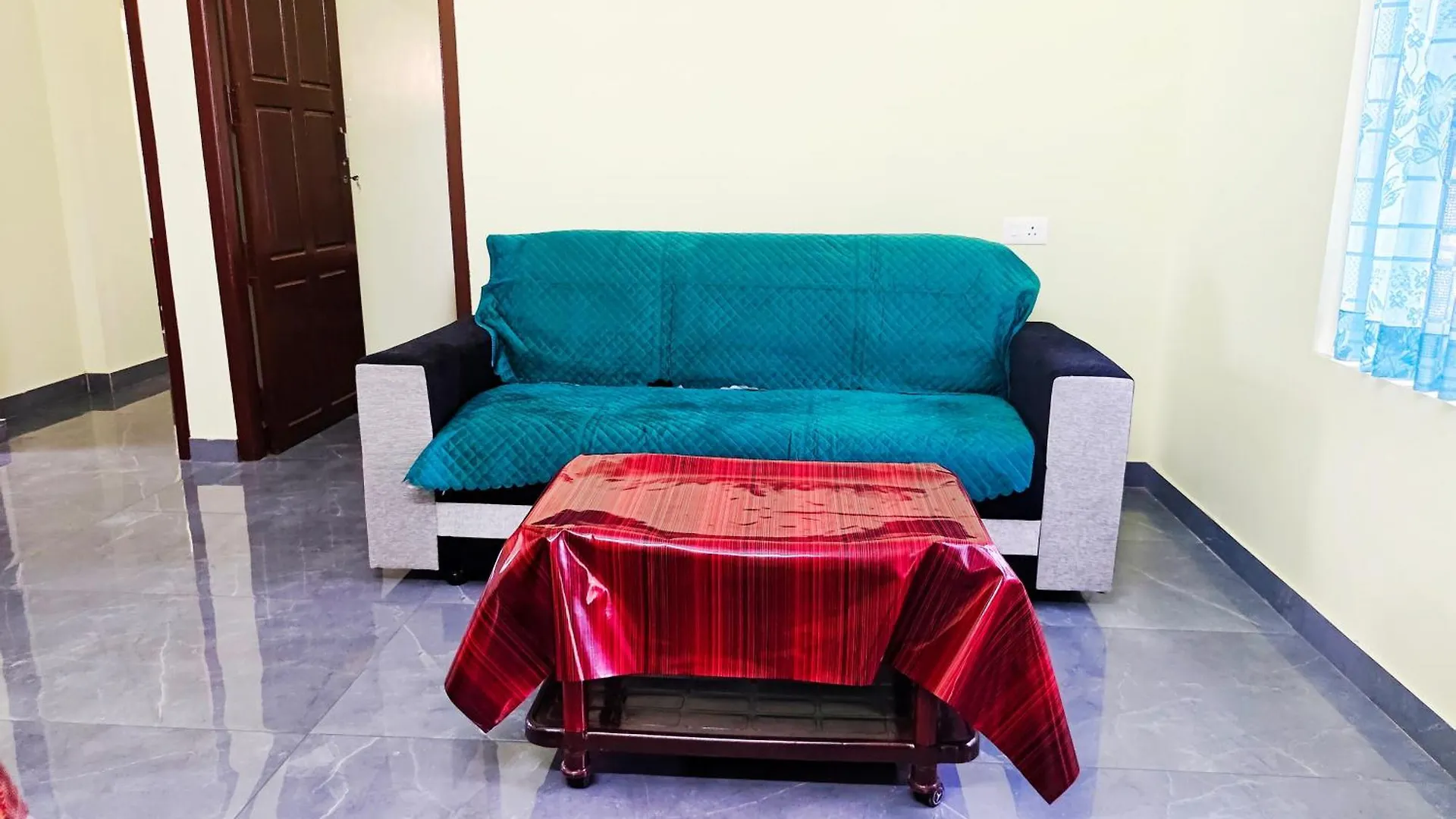 Fully Furnished Noor Mahal Studio Apartments Thiruvananthapuram